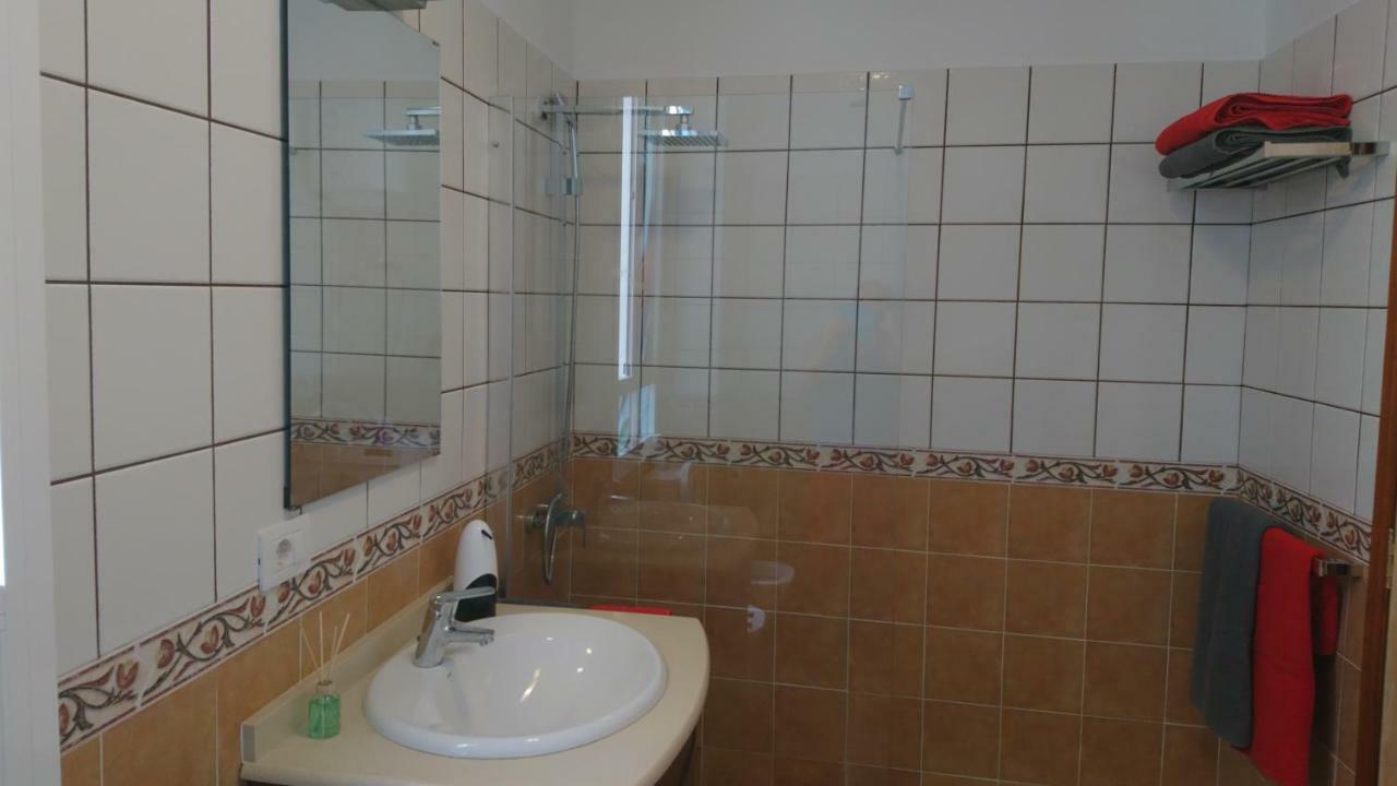 Frodo Haus Apartman Tazacorte Kültér fotó